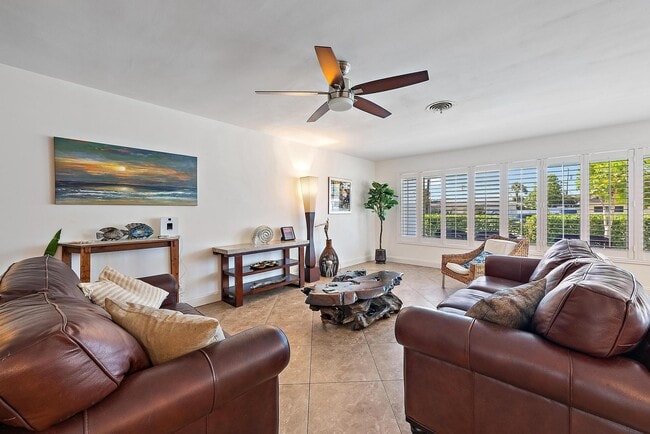 Building Photo - 409 Lighthouse Dr