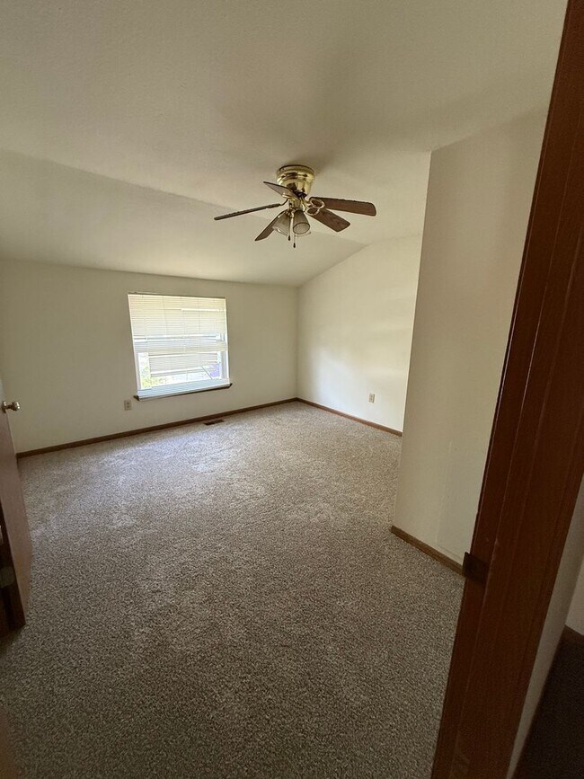 Building Photo - 1521 Colorado St