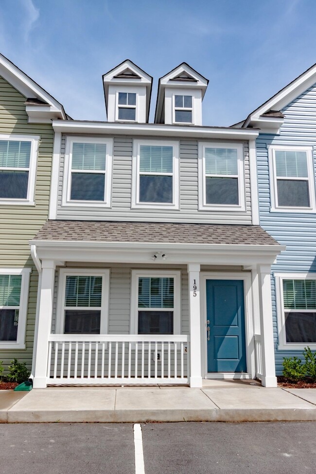 Building Photo - 195 Crescent Wy