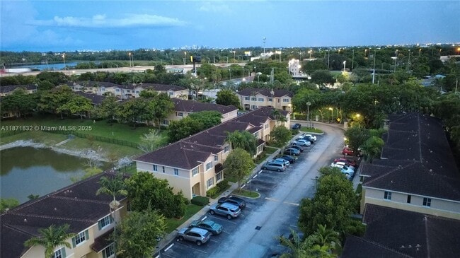 Building Photo - 1976 SW 60th Terrace