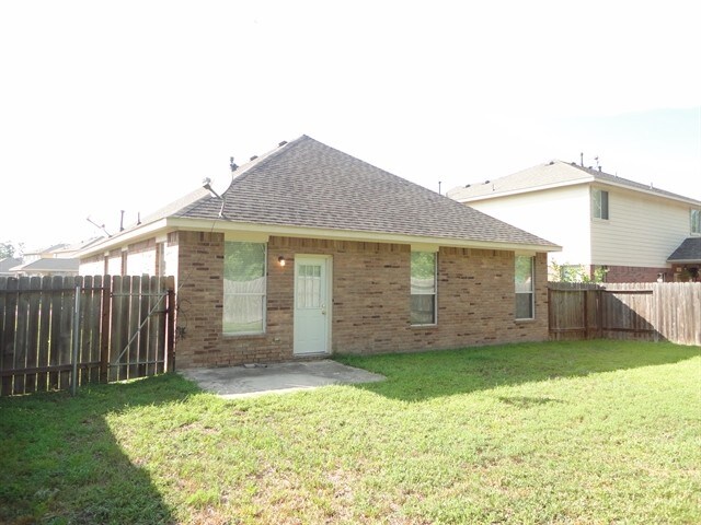Building Photo - 22413 Northfolk Valley Ln