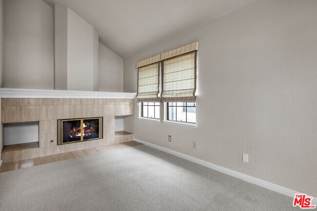 Building Photo - 7517 W 81st St