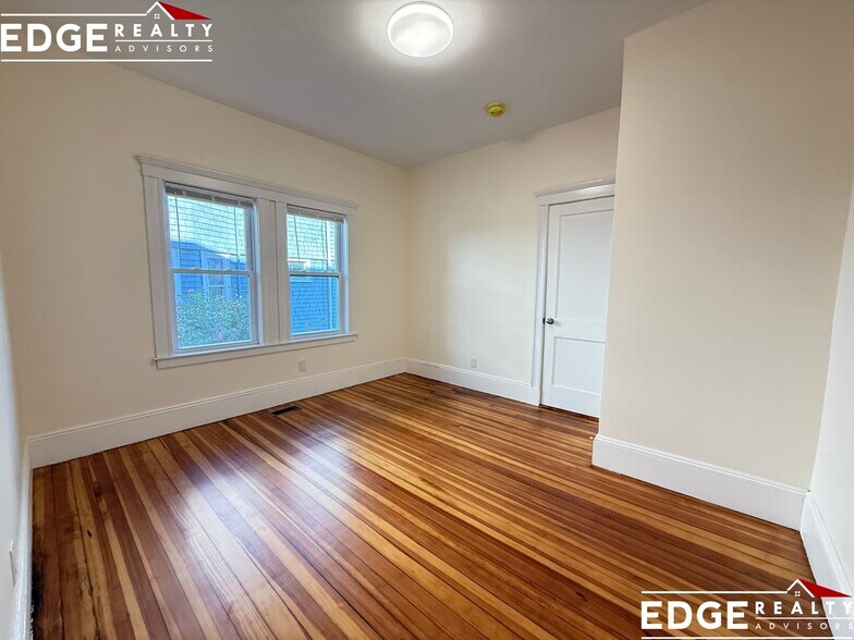 Building Photo - 80 Brayton Rd