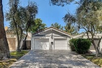 Building Photo - 2999 Bel Air Dr