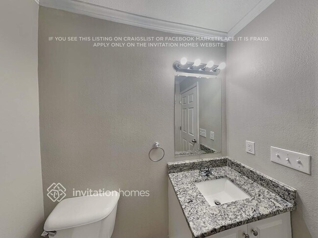 Building Photo - 10110 Depew St