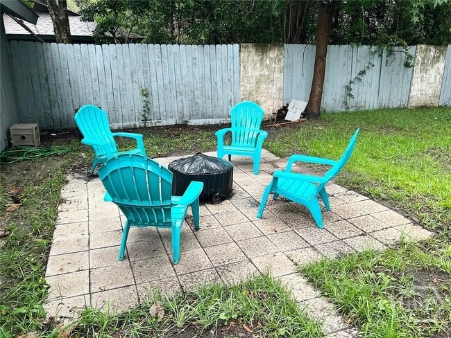 Building Photo - 12 St Moritz Ct