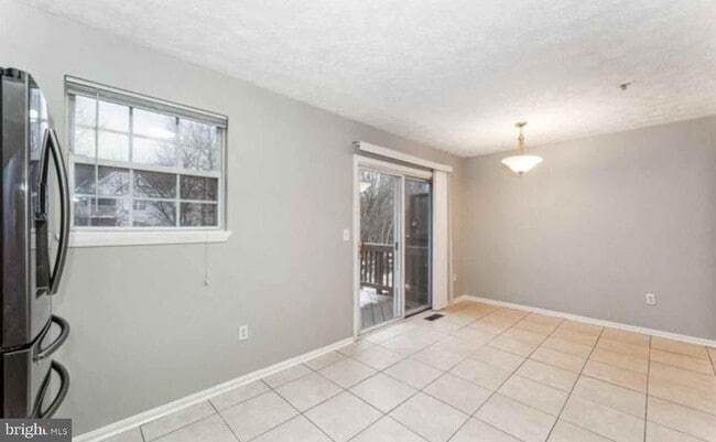 Building Photo - 16116 Edenwood Dr