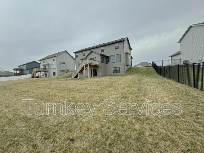 Building Photo - 13812 S 52nd St