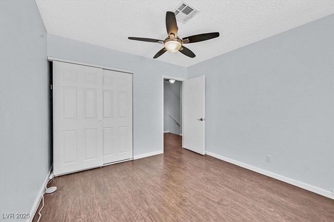 Building Photo - 8720 Pavia Dr