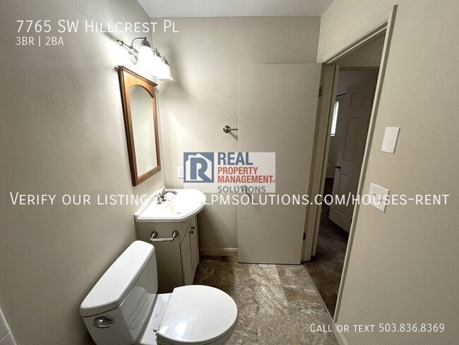 Building Photo - 7765 SW Hillcrest Pl
