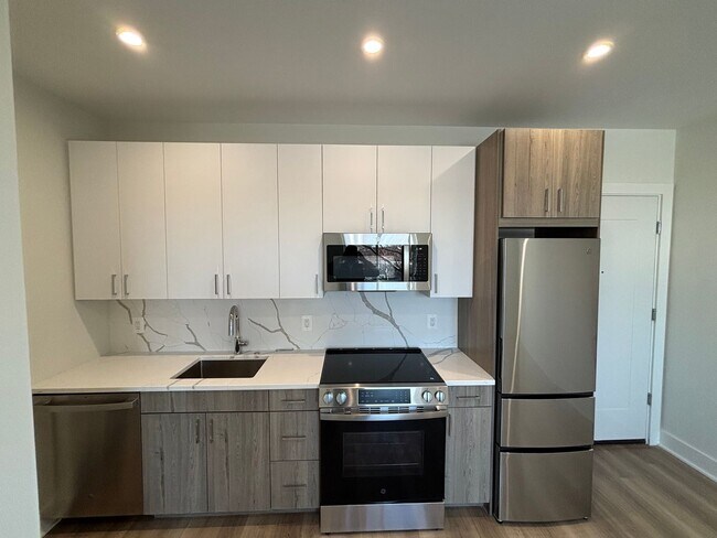 Building Photo - 3209 Georgia Ave NW