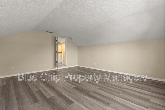 Building Photo - 5846 Manchester Bridge Dr