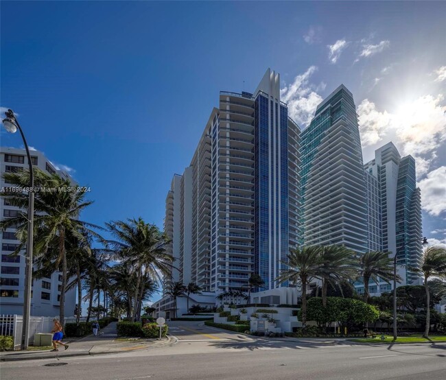 Building Photo - 3535 S Ocean Dr