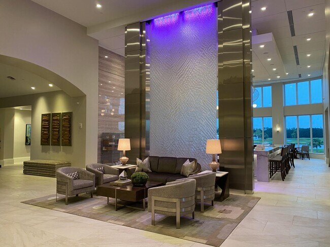Building Photo - 4702 Carlton Golf Dr