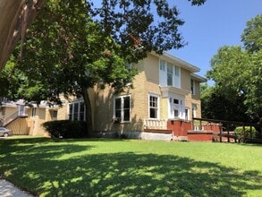 Building Photo - 618 N 16th St