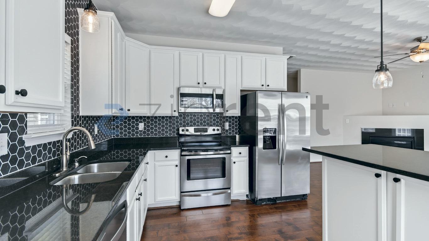 Building Photo - 5109 Cape Levi Ln