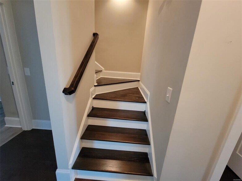 Building Photo - 71 Honey Crisp Ln