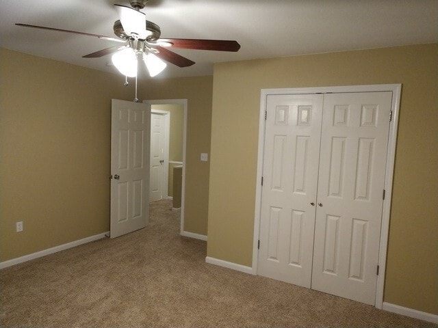 Building Photo - Large 3 Bed/ 2 Bath Townhome on West Side!