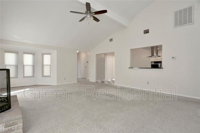 Building Photo - 4243 Yupon Ridge Dr