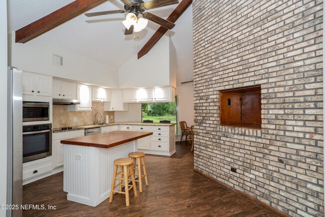 Building Photo - 3098 Pacetti Rd