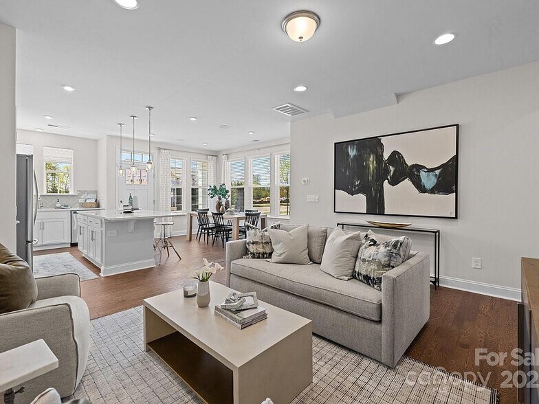 Building Photo - 4131 Walking Ridge Rd