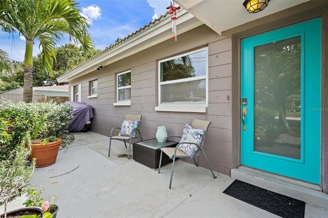 Building Photo - 9298 Sun Isle Dr NE