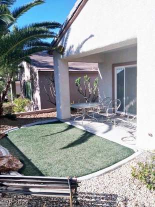 Building Photo - 2583 Darda St