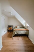 Queen sized bed with desk and chair included - 99 Custer St