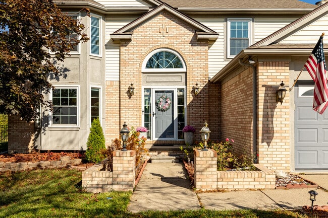 Building Photo - 4025 Rolling Meadow Ln