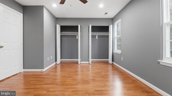 Building Photo - 2628 Deer Ridge Dr