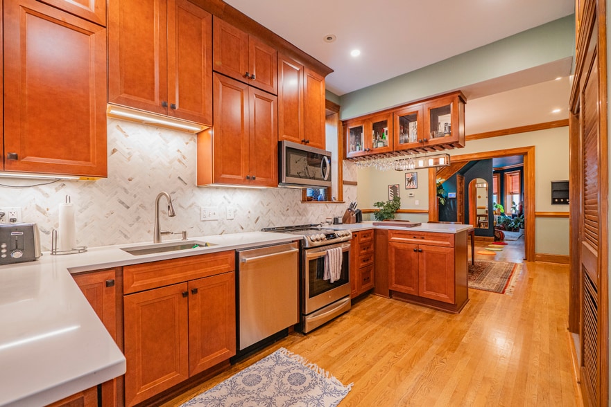 Building Photo - 3542 10th St NW