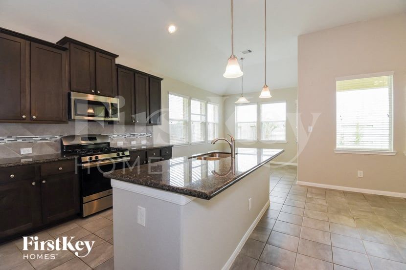 Building Photo - 8423 Montego Bay Dr