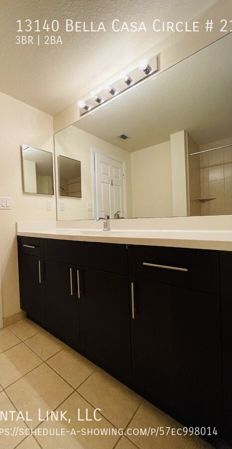 Building Photo - 13140 Bella Casa Cir