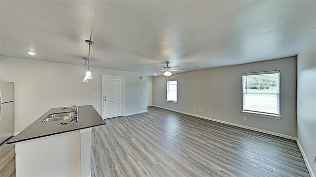 Building Photo - 1300 NW 111th St