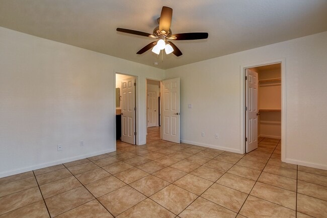 Building Photo - 3850 E Teri Ct