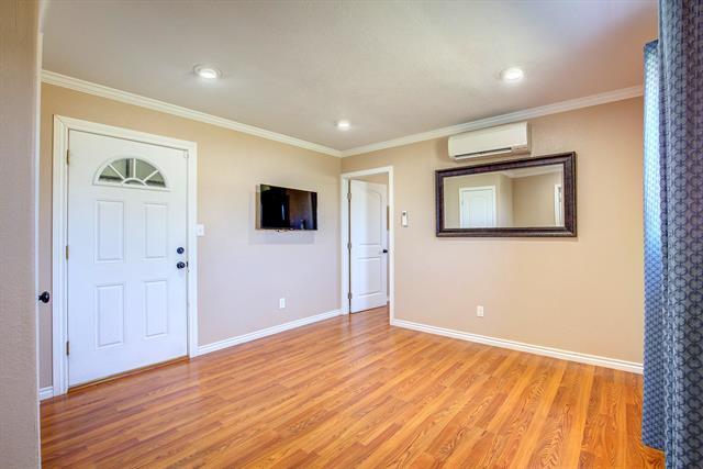 Building Photo - 262 Saddlebrook Ct