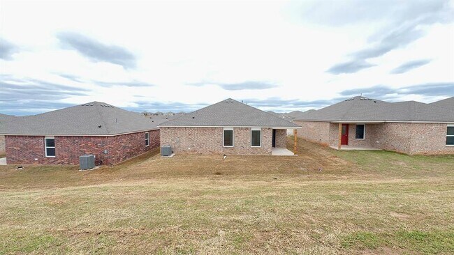 Building Photo - 9709 Laredo Ln