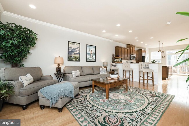 Building Photo - 111 Notions Ct