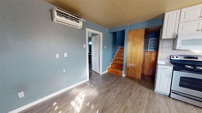 Building Photo - 10987 Windy Ln