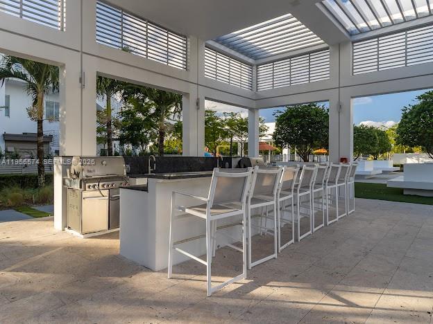 Building Photo - 6416 NW 102nd Ct