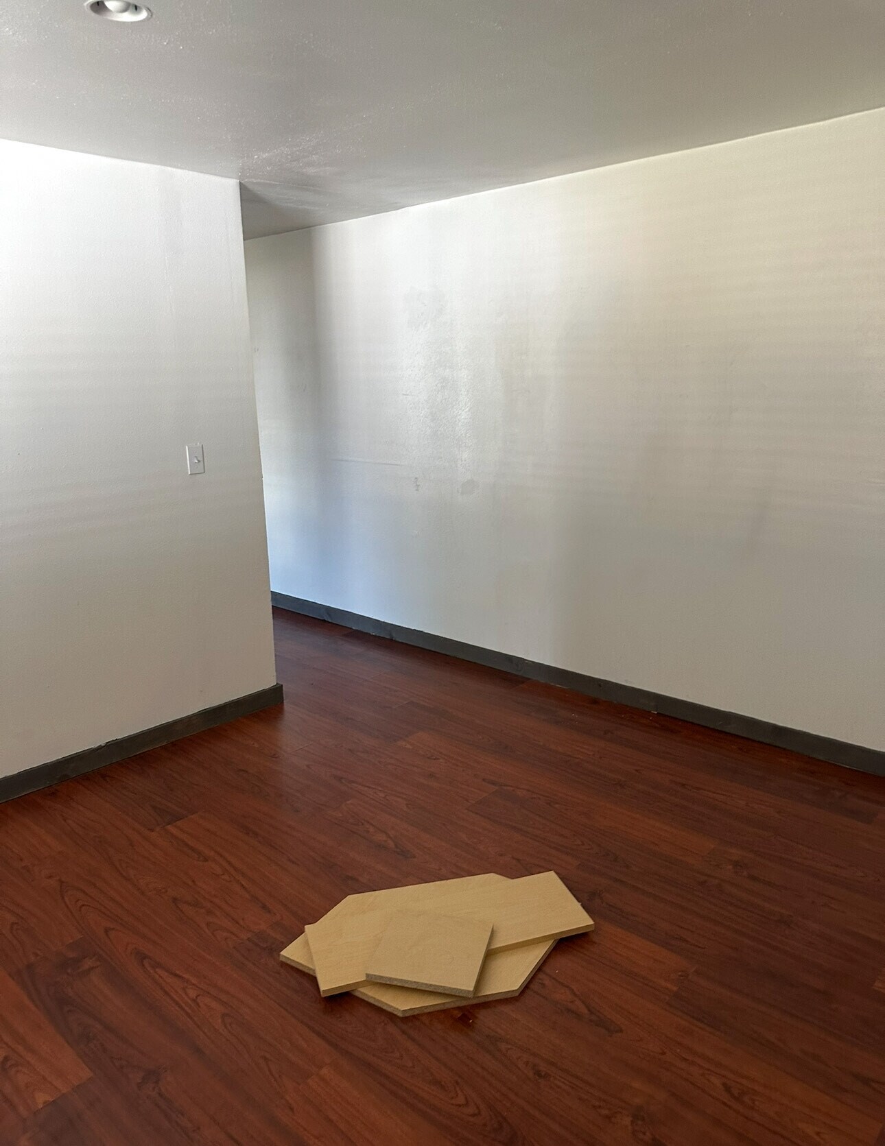 Building Photo - 2907 S 2910 W