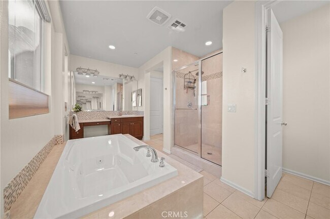 Building Photo - 11662 N Ricasoli Way