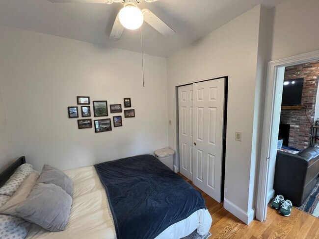 Building Photo - $4650 South End Penthouse Unit with Roof D...