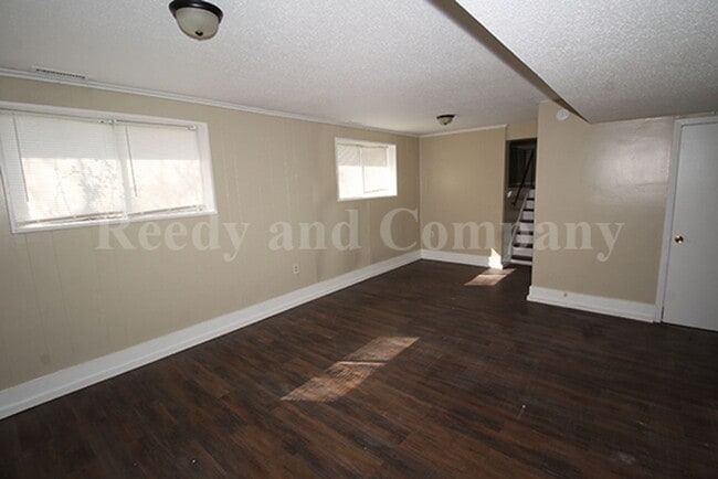 Building Photo - 4558 Almo Ave