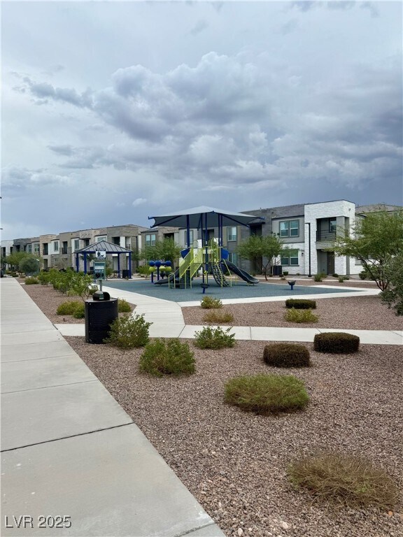 Building Photo - 1168 Heliodor Ave