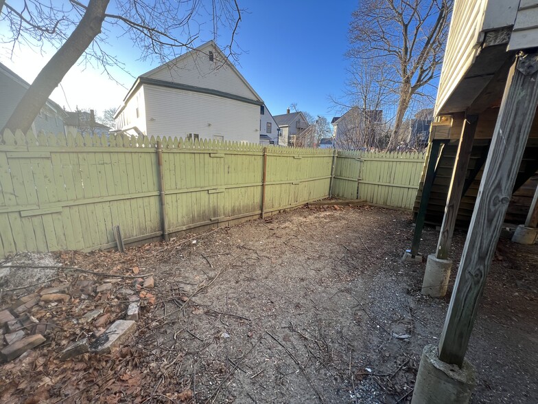 Building Photo - 26 Highland Ln