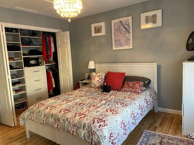 Building Photo - 20 Maine Ave