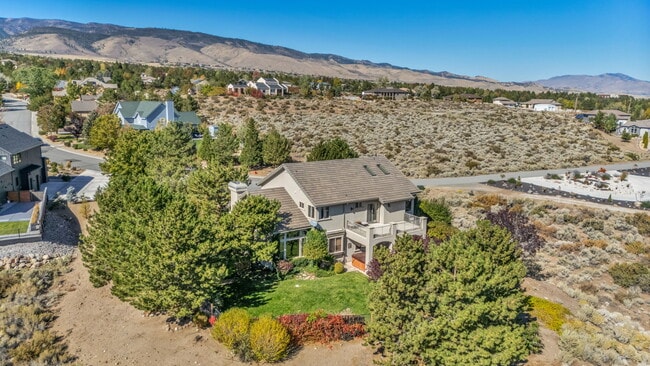 Building Photo - 1520 Taos Ln