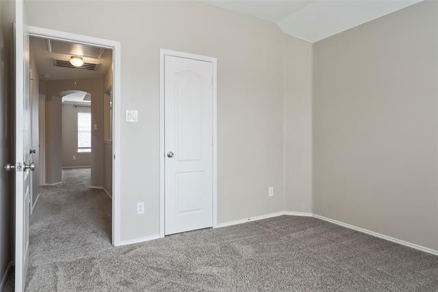 Building Photo - 2700 Timberwood Dr