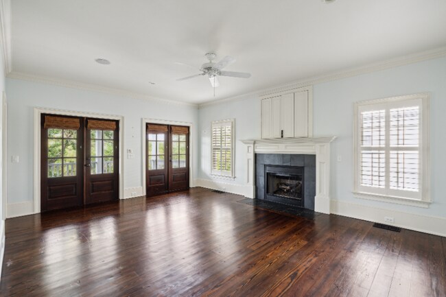 Building Photo - 6BD/5BA Custom Home for Lease in Daniel Island Park